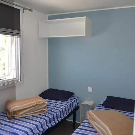 Happy Camp Mobile Homes In Camping Tonnara
