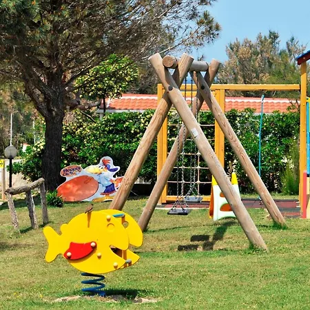 Happy Camp Mobile Homes In Camping Tonnara Campsite 4*